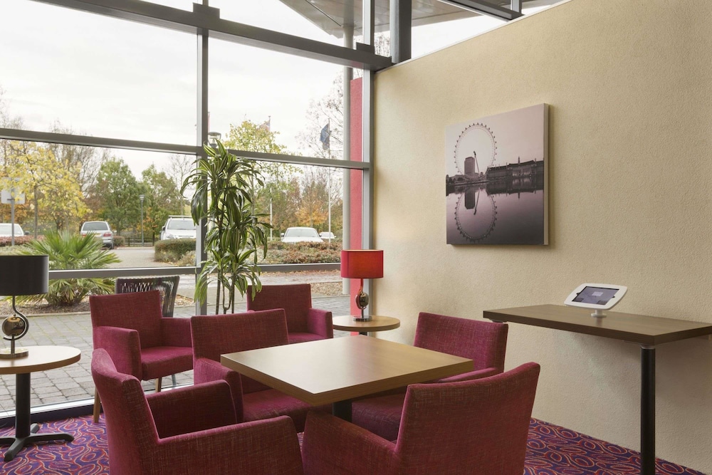 Ramada by Wyndham London North M1 20/40
