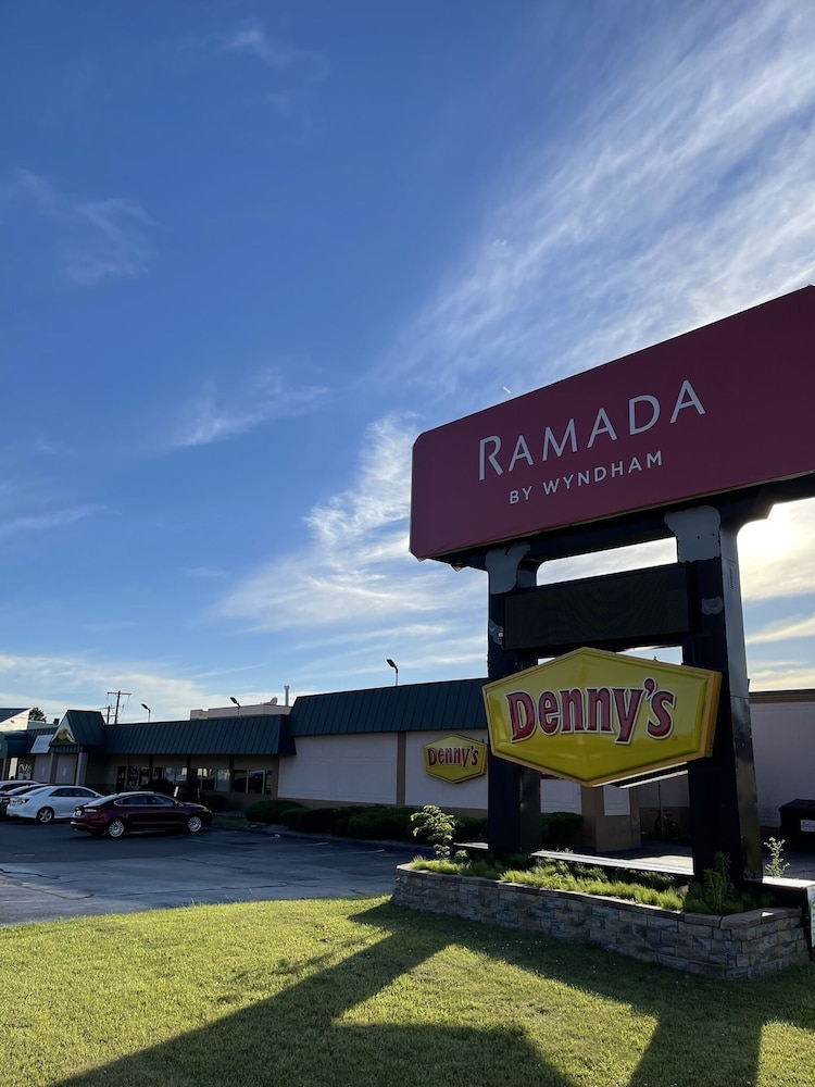 Ramada by Wyndham Rome Verona 4/47