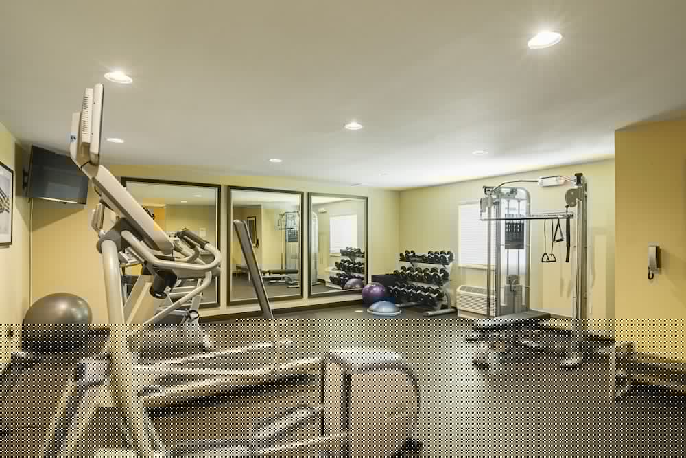 Candlewood Suites Pensacola University Area 25/58