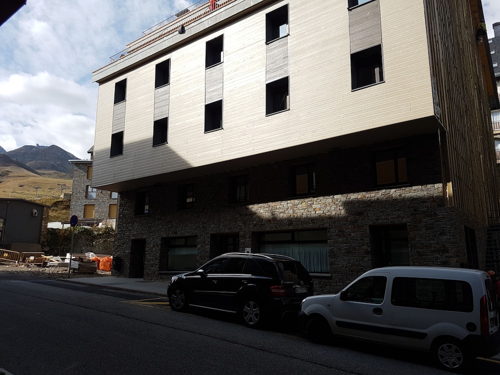 Hotel Guineu 6/54