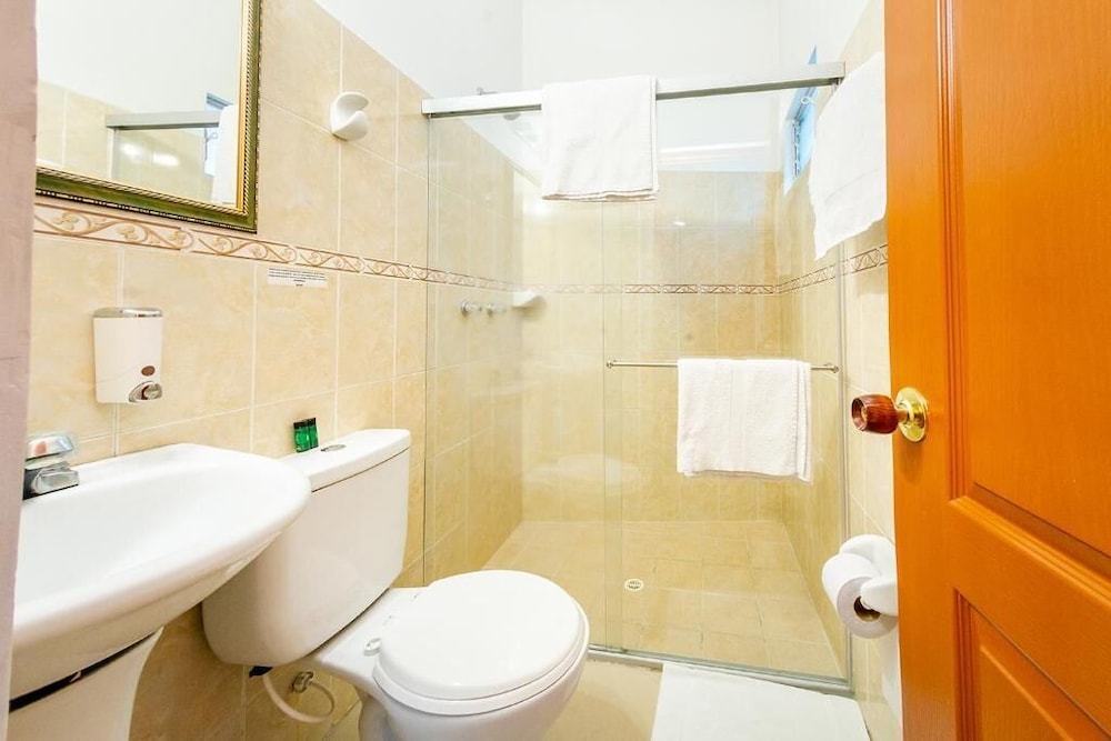 Optimum Hotel 25/28