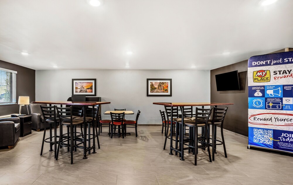 My Place Hotel-Savannah Airport/Pooler, GA 11/18
