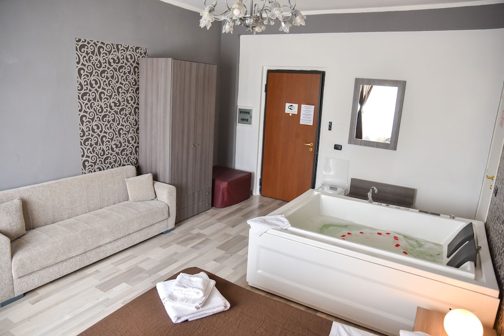 Mirosa Bed And Breakfast 31/50