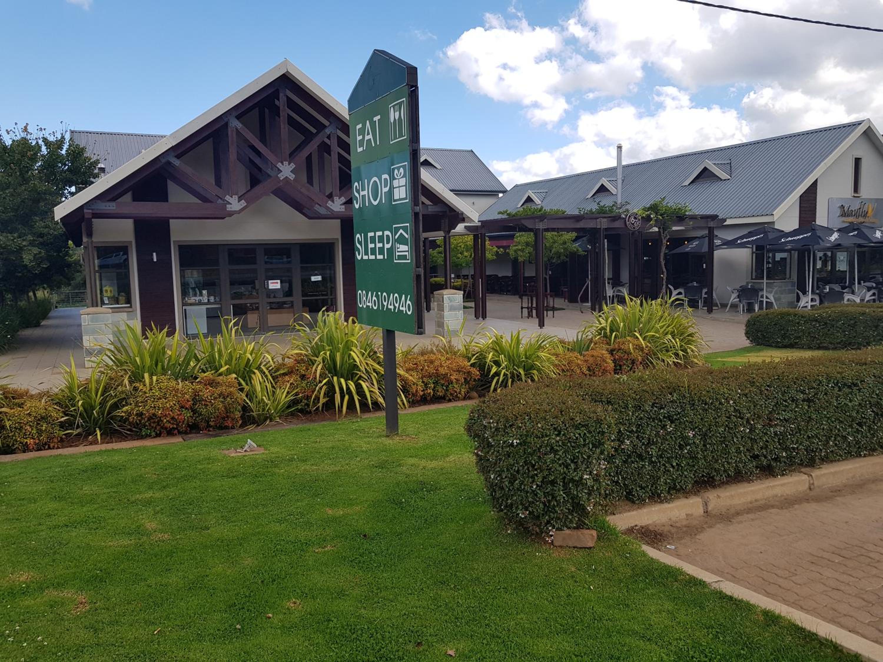 Stay@67 Apartments, Dullstroom 21/25