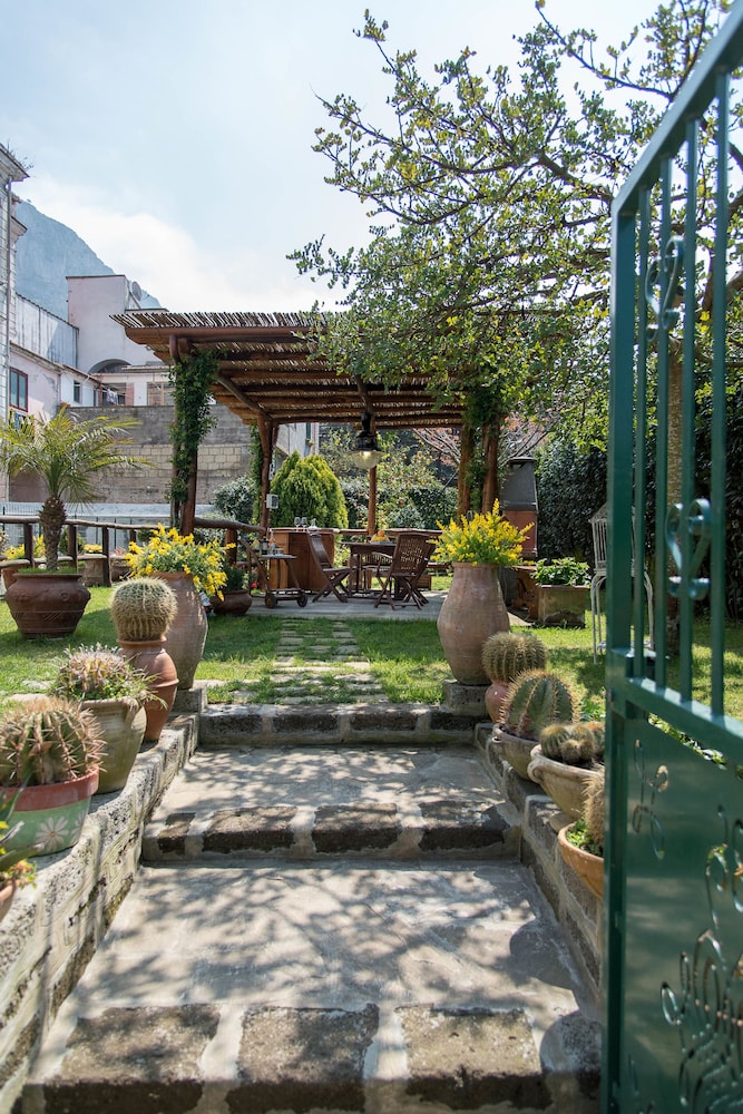 B B La Casa Nel Giardino 3/64