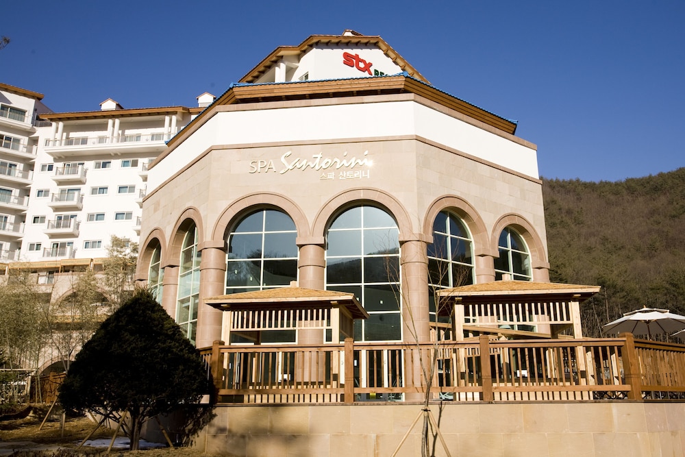 STX Resort Mungyeong in Mungyeong
