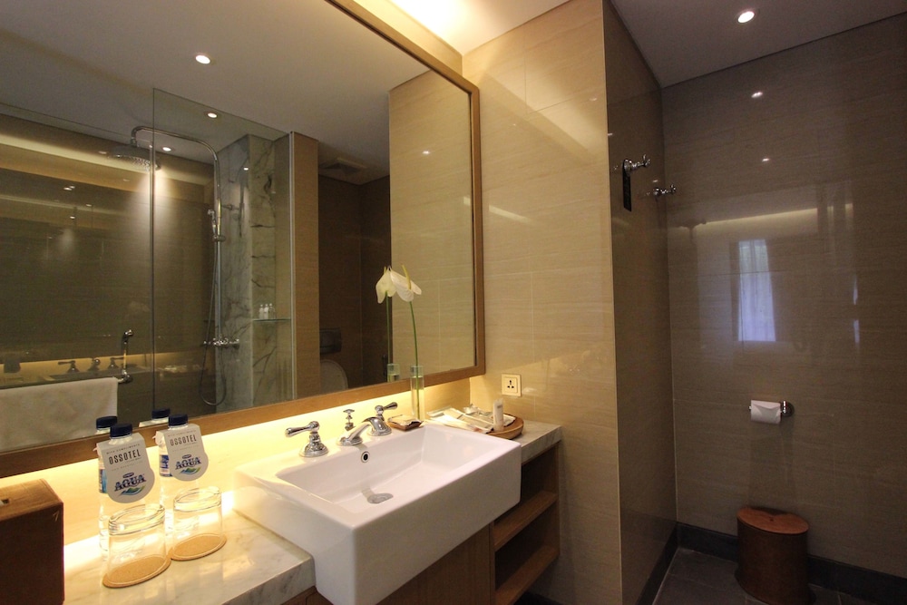 Ossotel Legian Bali 12/51