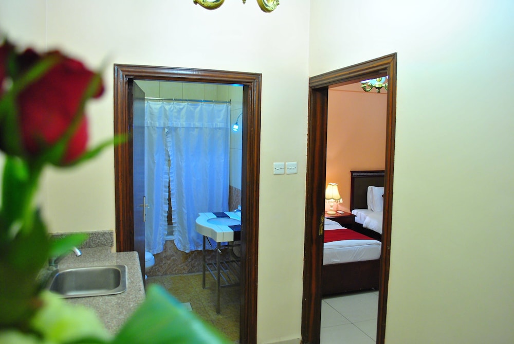 Al Qidra Hotel 24/24