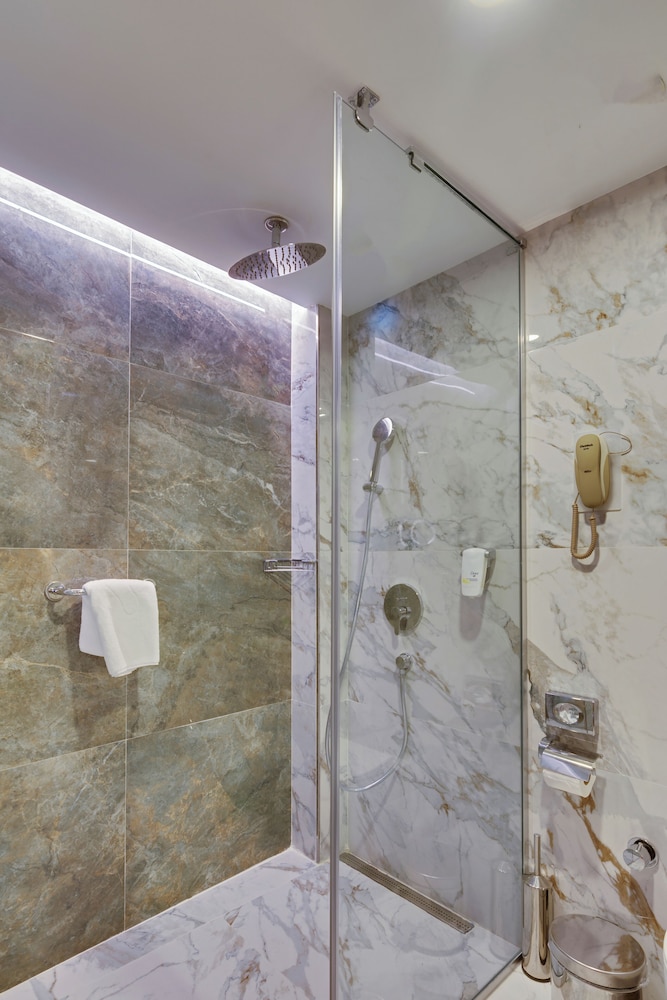 Grande Arte Hotel 55/58