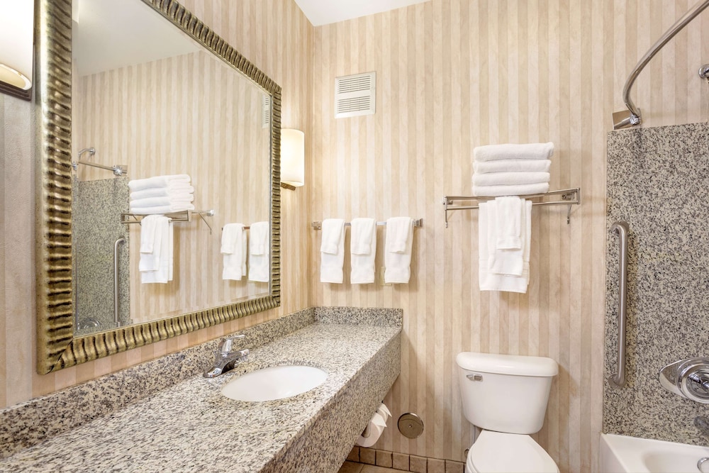 Best Western Plus Ellensburg Hotel 24/47