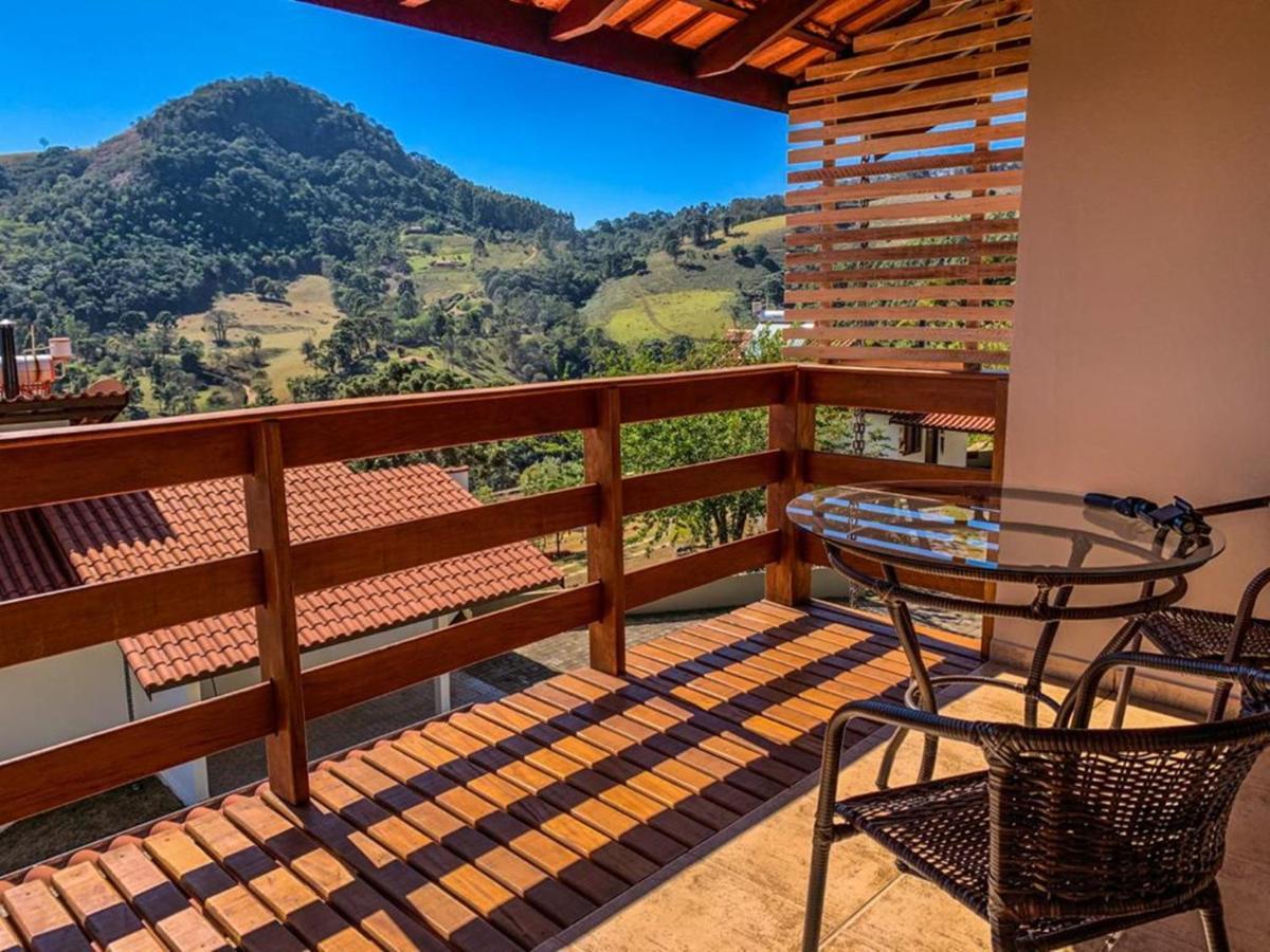 Pousada Colina das Andorinhas 32/42
