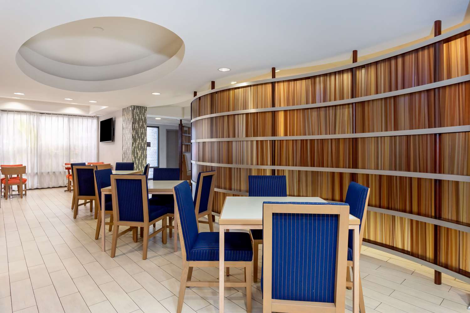 restaurant cafeteria