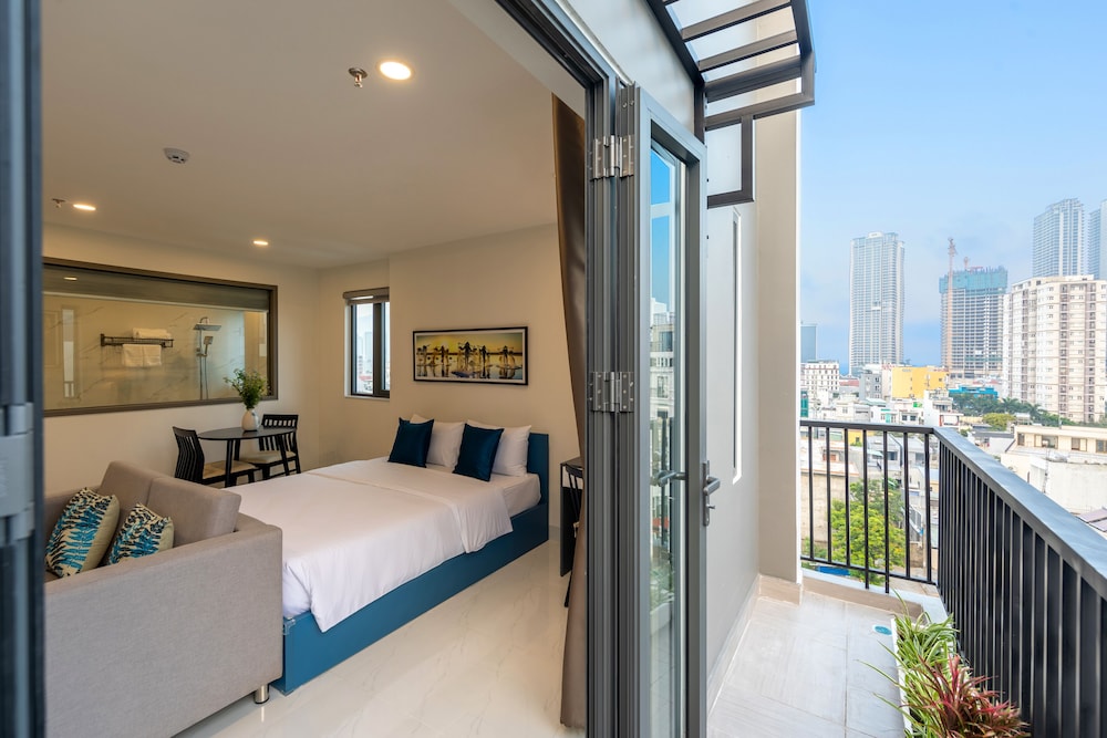 The Home Hotel & Apartment 15/37
