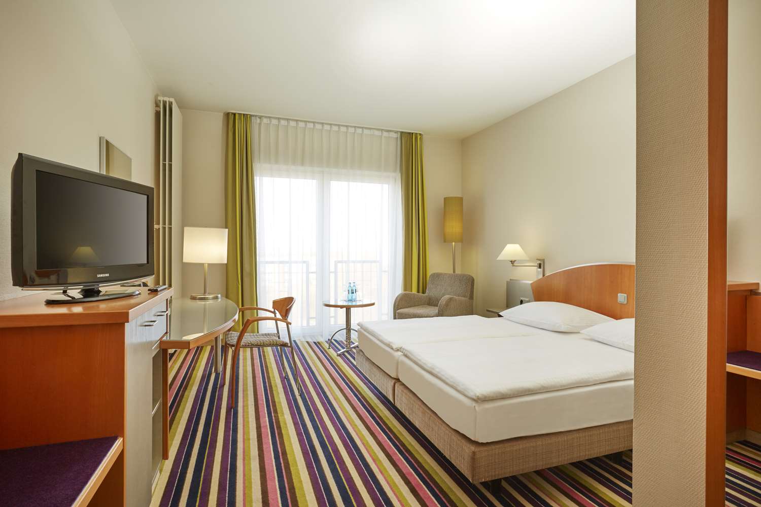 H+ Hotel Koln Hurth 9/43