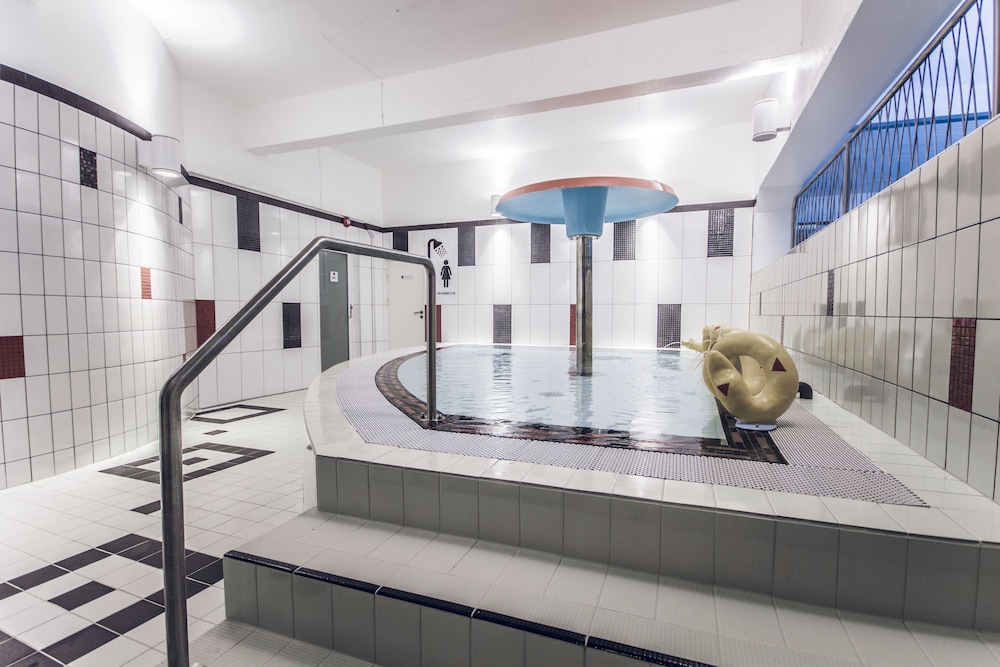 Braavo Spa Hotel 25/45