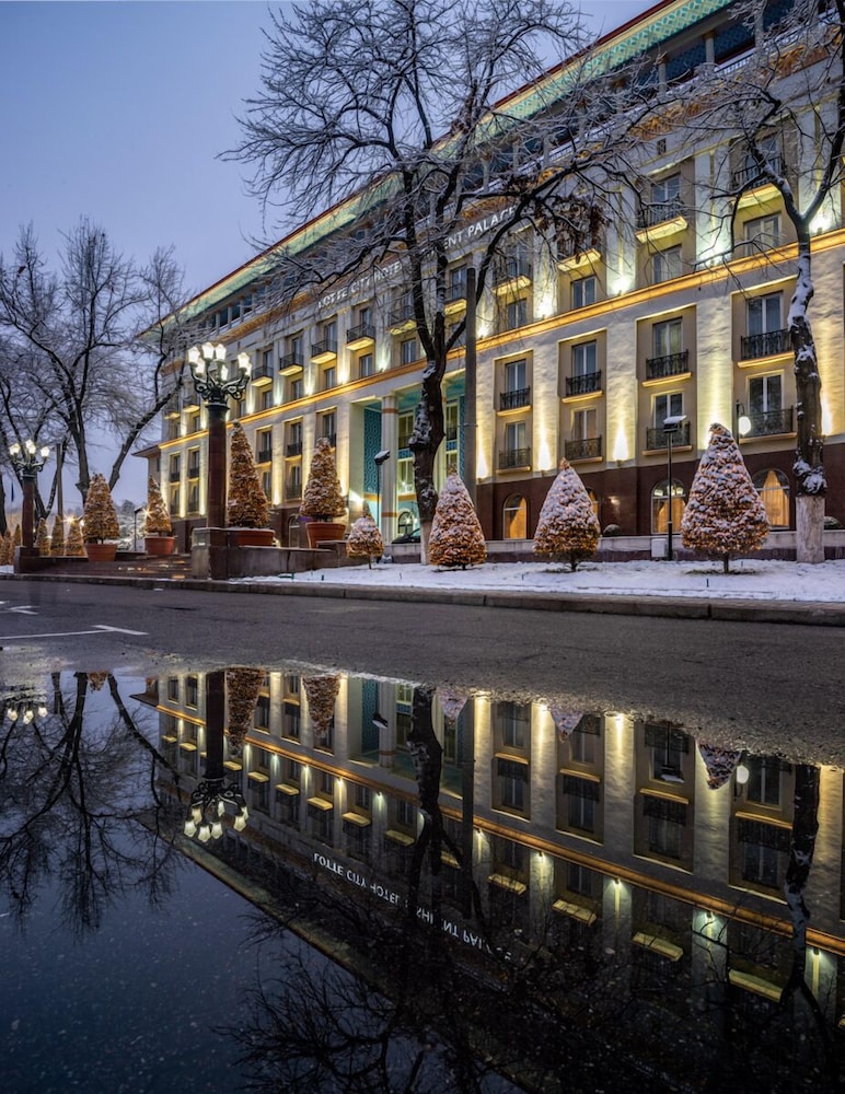 Lotte City Hotel Tashkent Palace 4/64