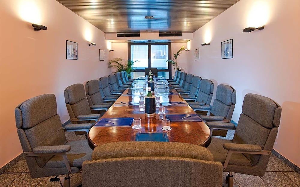 Hotel Comtur 58/62
