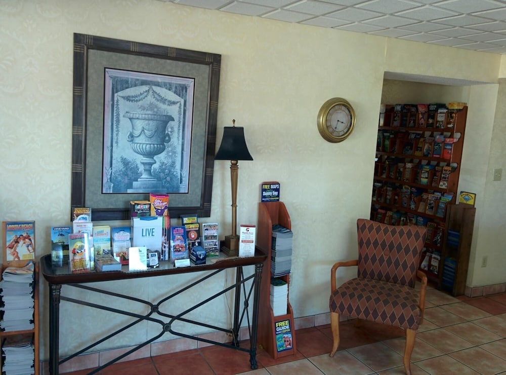 Days Inn by Wyndham Myrtle Beach-Beach Front 31/36