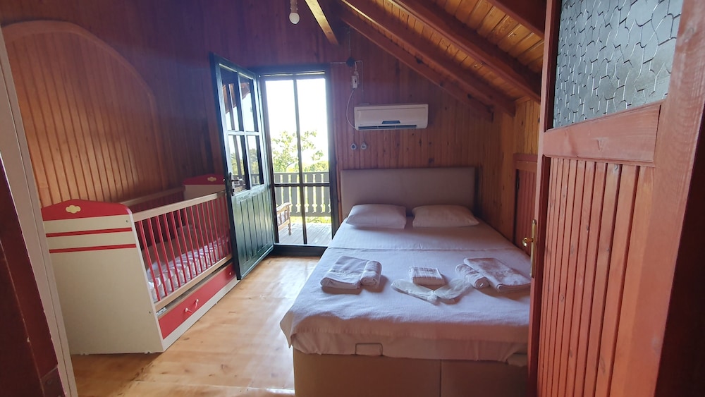 Albatross Dag Evleri Butik Otel 5/24