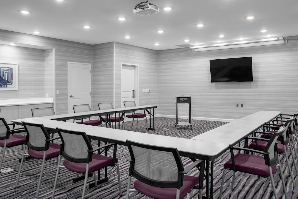 TownePlace Suites by Marriott Charlotte Fort Mill 47/49