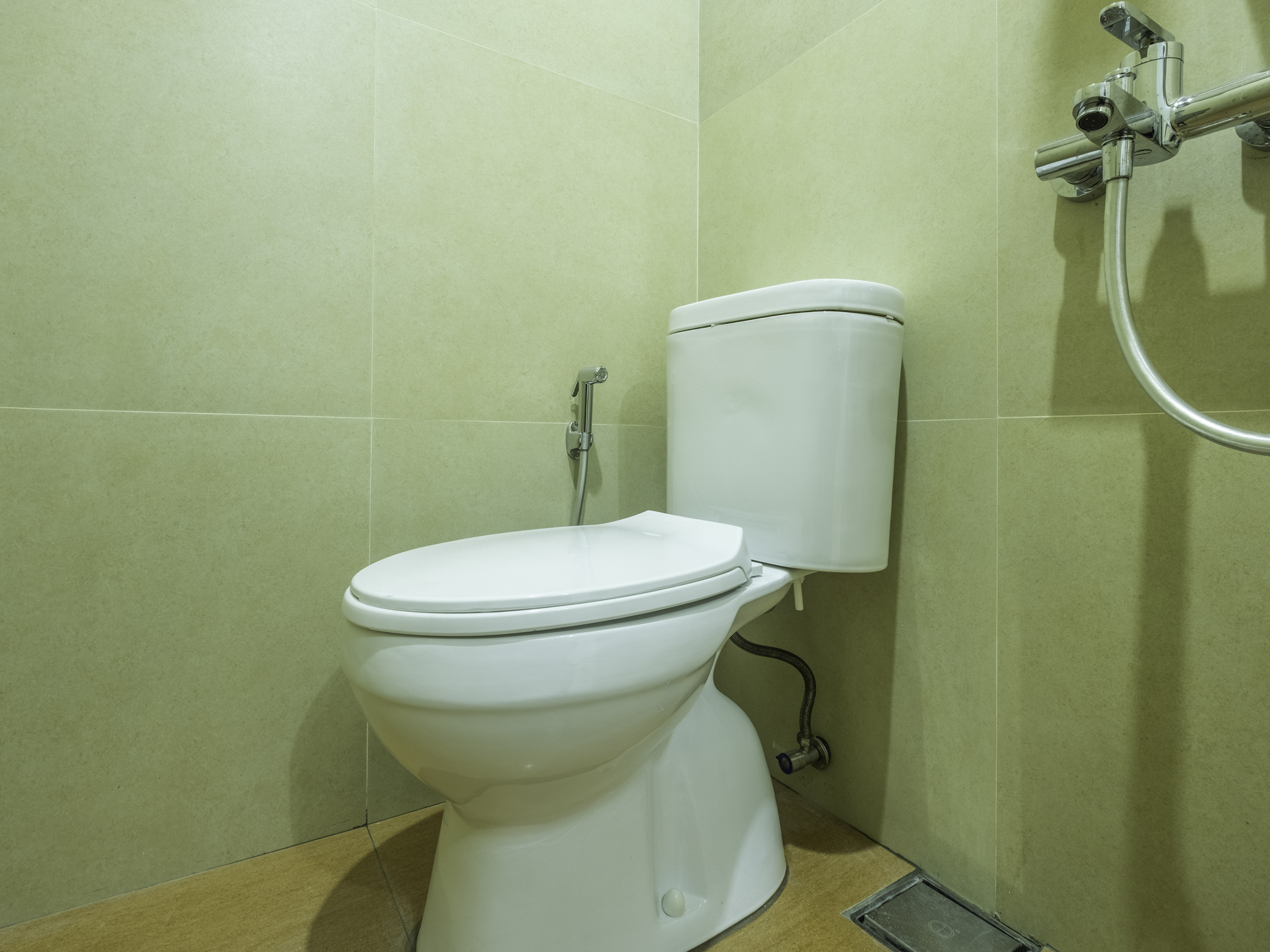 Capital O 1044 Diemdi Hotel 40/40