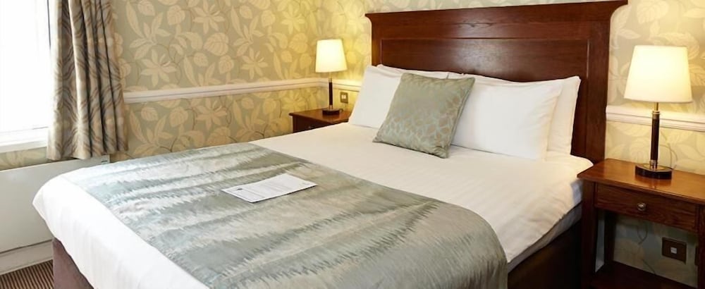 Saracen's Head Hotel 14/39
