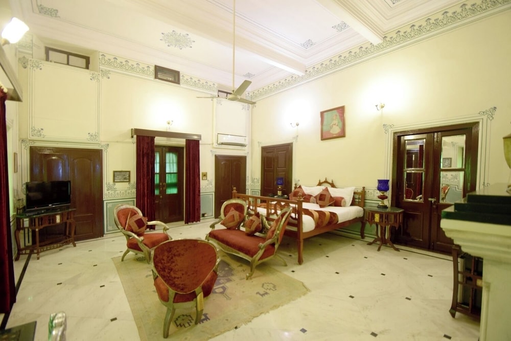 HARI MAHAL PALACE 21/40