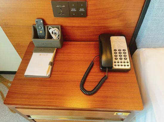 Rong Qiao Hotel 28/36