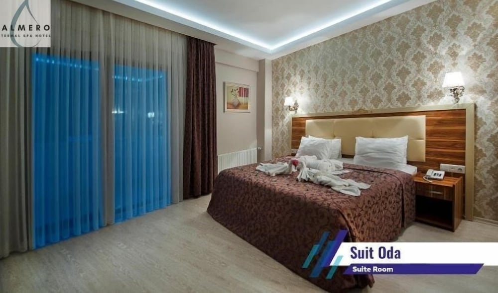 WHITE TUANA THERMAL YALOVA 36/69