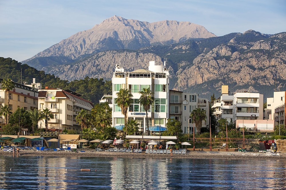 Olimpos Beach Hotel by RRH&R 60/66