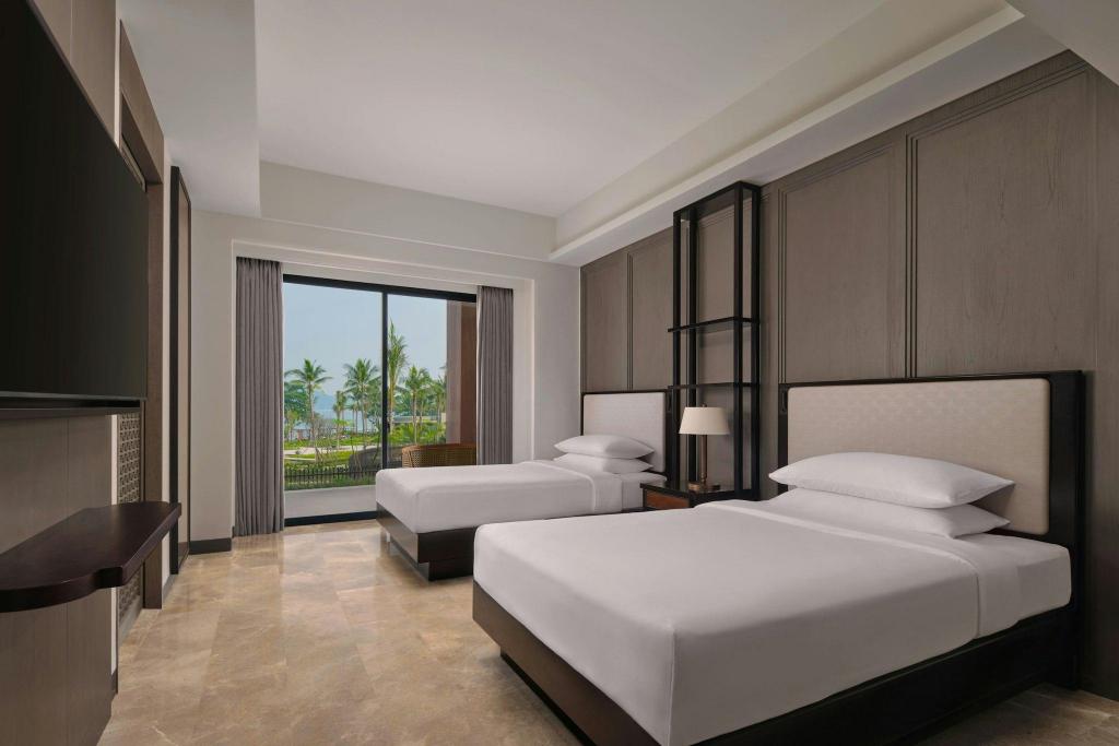 Spa, Guest Room, Premium, 2 Double Beds, Ocean View, Bathtub, Ground Floor