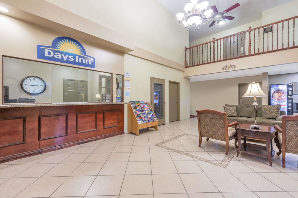 Days Inn By Wyndham St Peters/St Charles 3/28