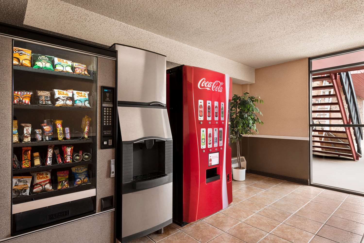 Travelodge by Wyndham Swift Current 37/53