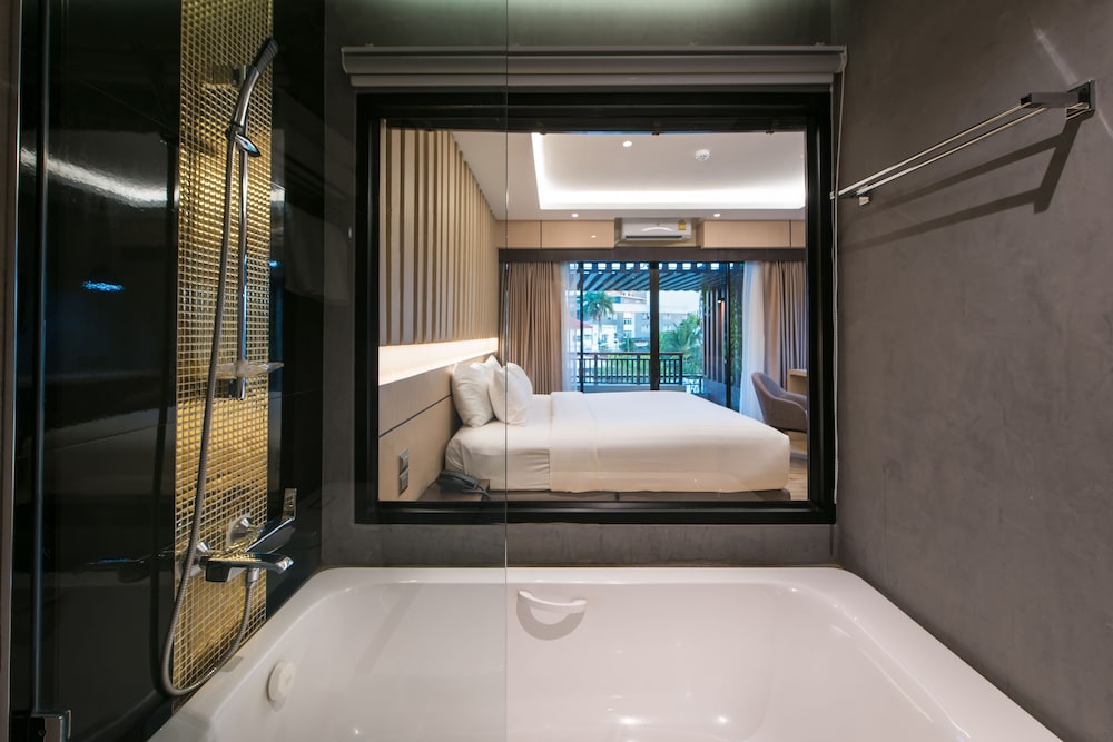 Nadee 10 Resort & Hotel 36/36