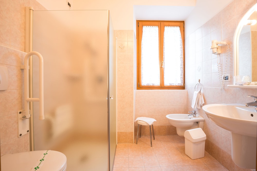 Albergo Maggiorina 28/34
