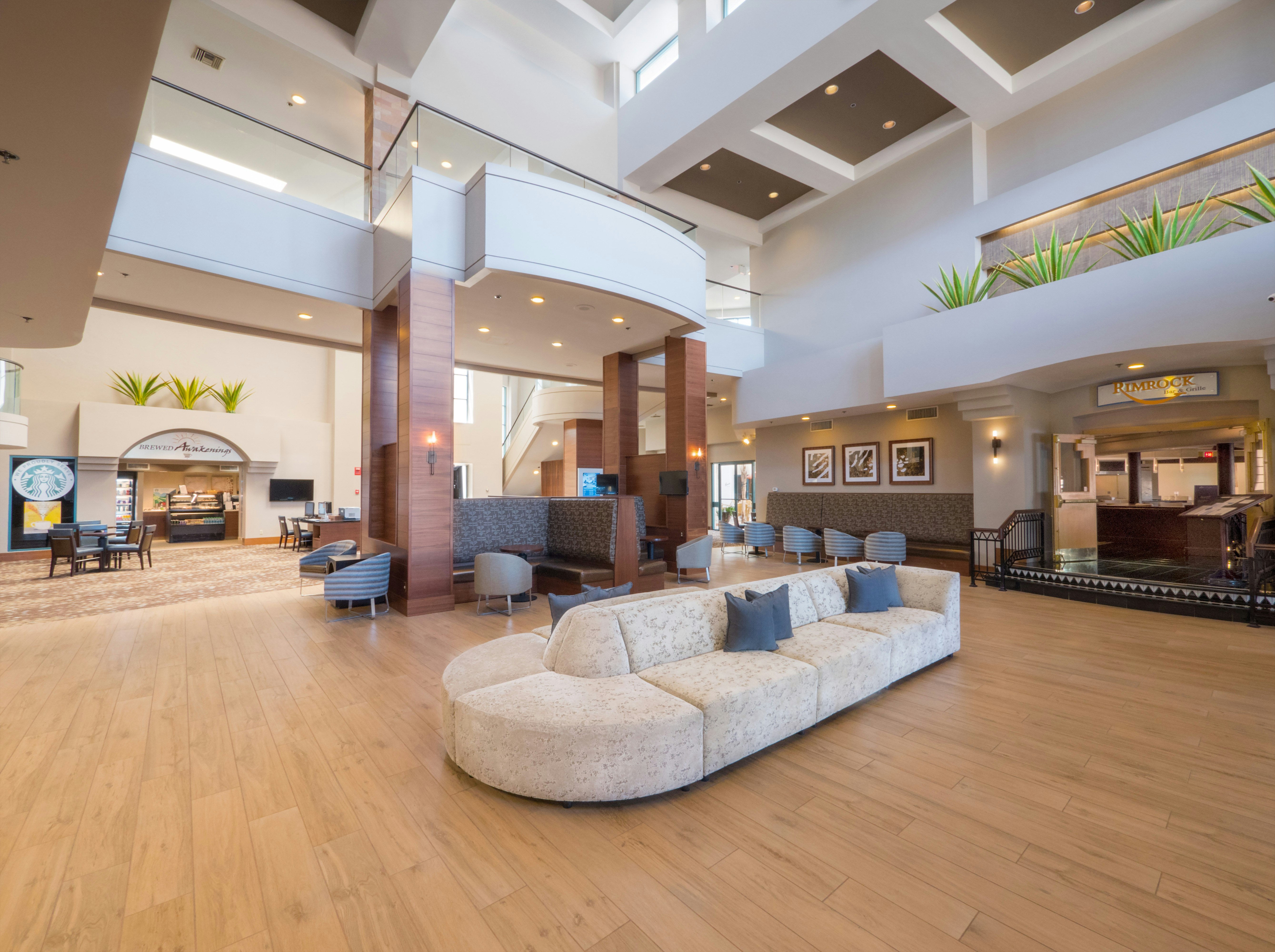 Hilton Phoenix Airport 25/56