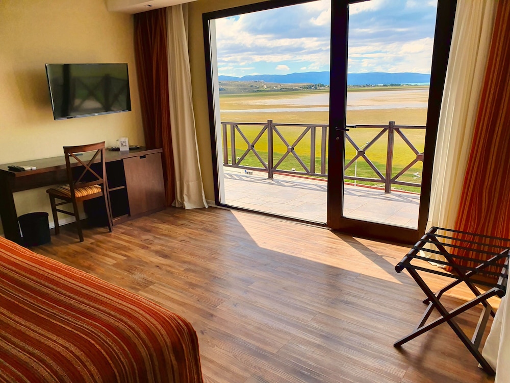 Xelena Hotel and Suites 39/49
