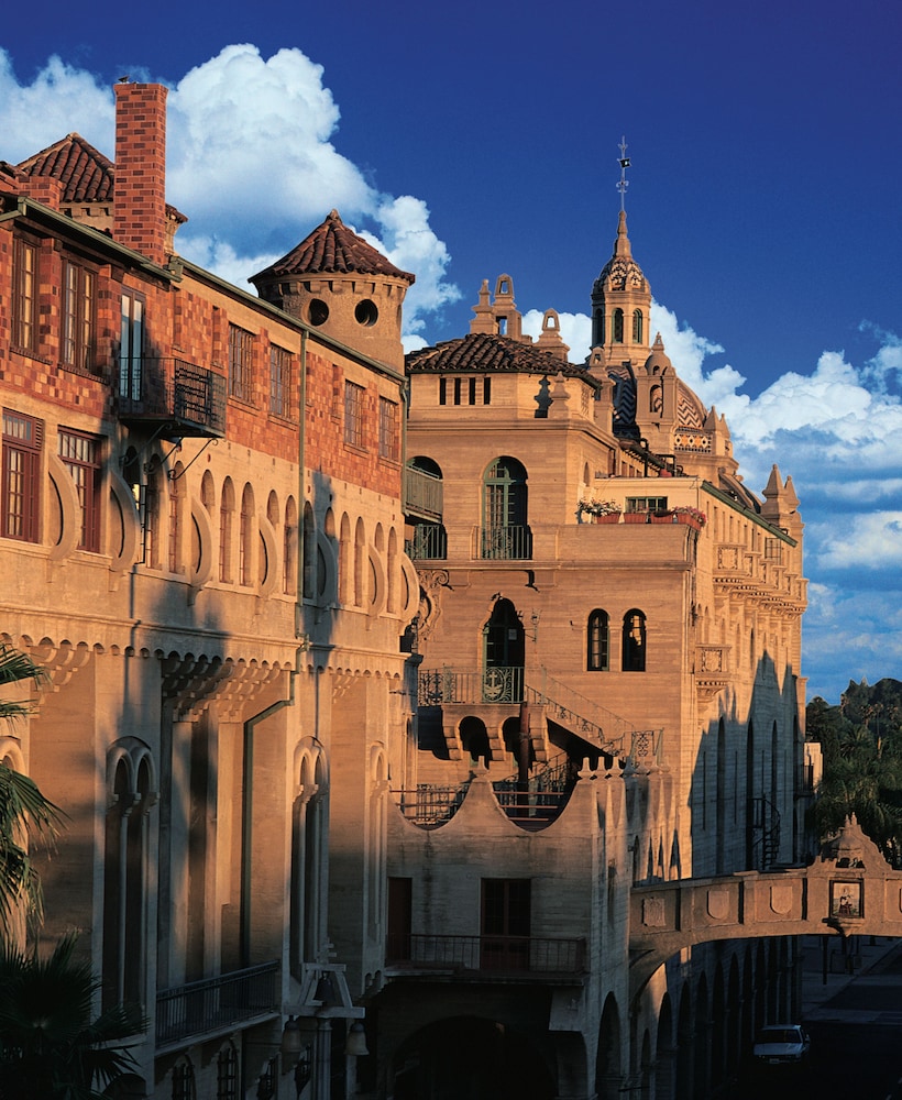 The Mission Inn Hotel & Spa 2/48