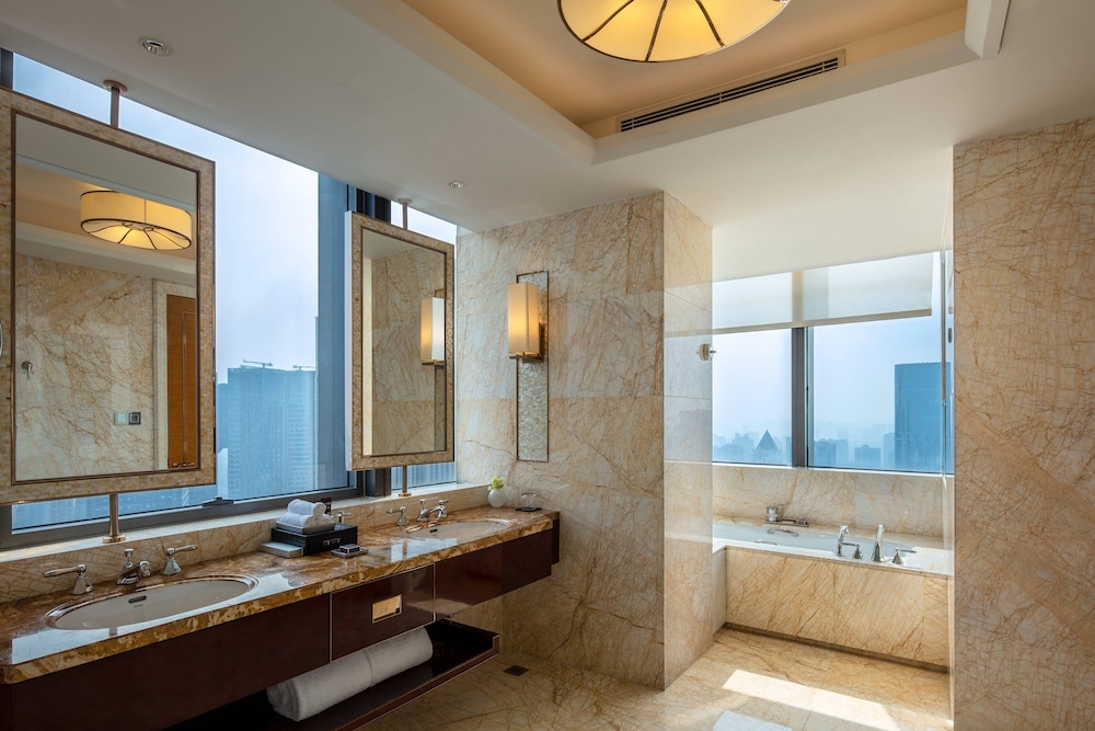 Ritz Carlton Chengdu 36/66
