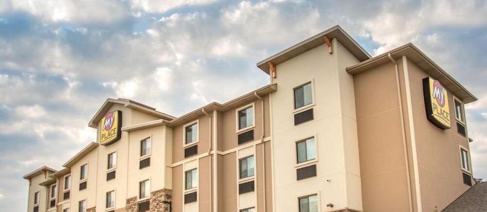 My Place Hotel-Council Bluffs/Omaha East, IA 4/49