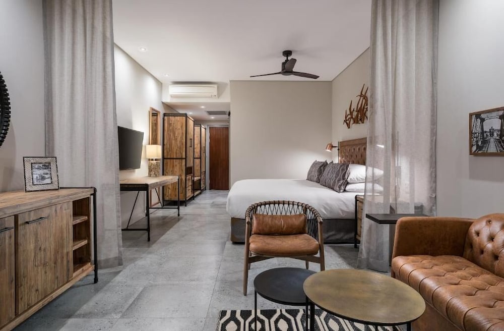 Protea Hotel By Marriott Kruger Gate 72/92