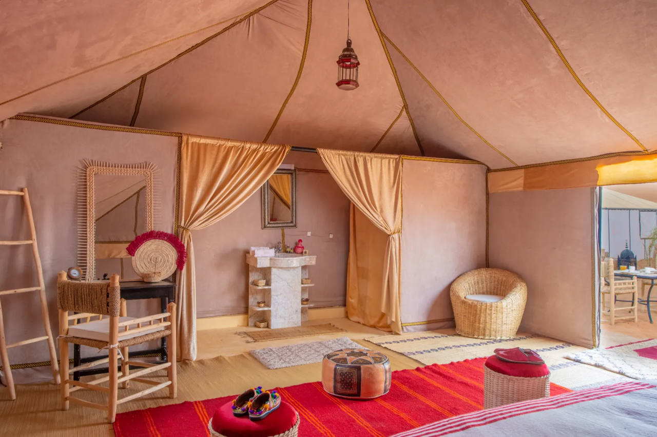 Sanmao Desert Luxury Camp 7/23
