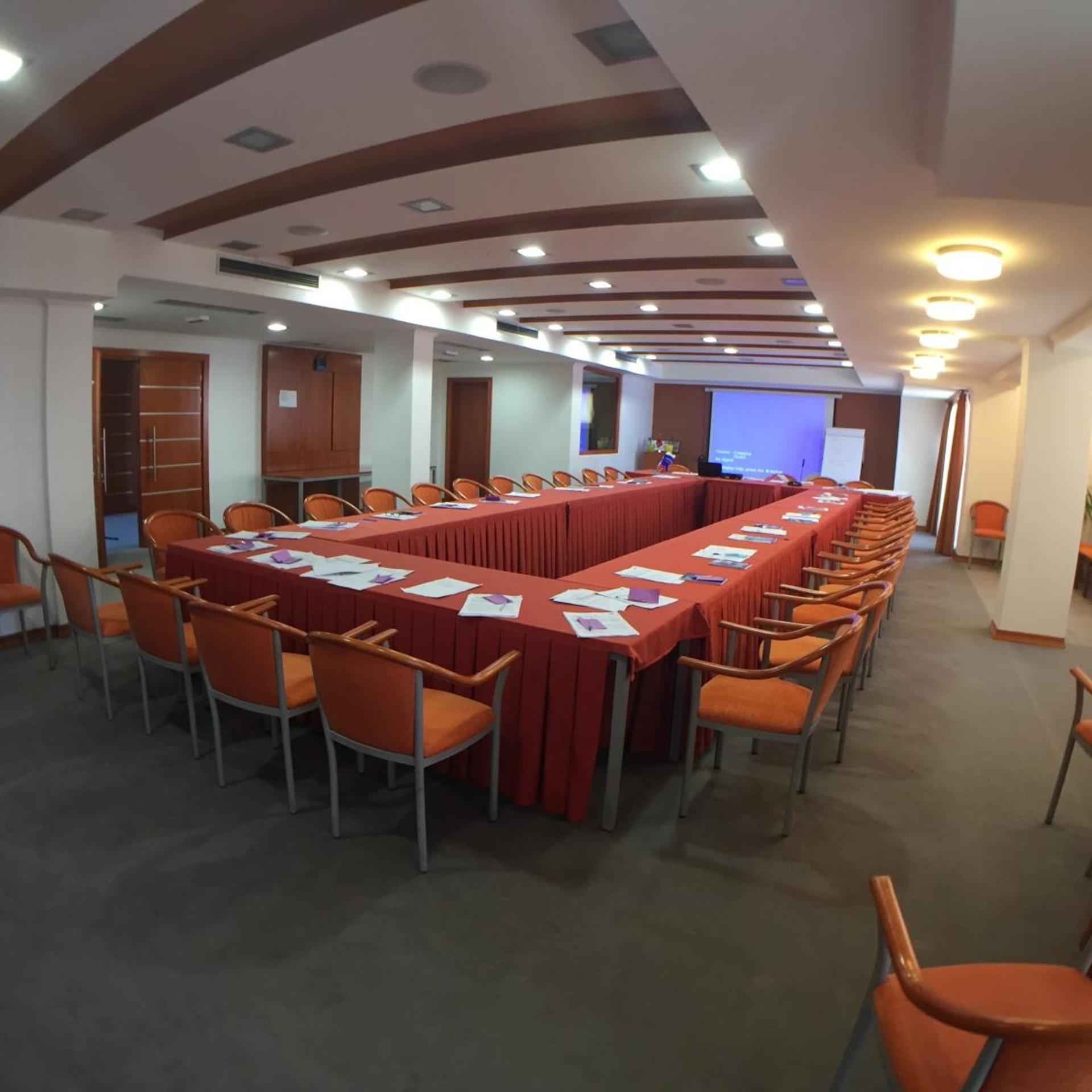 Hotel Millennium Pogradec 54/70