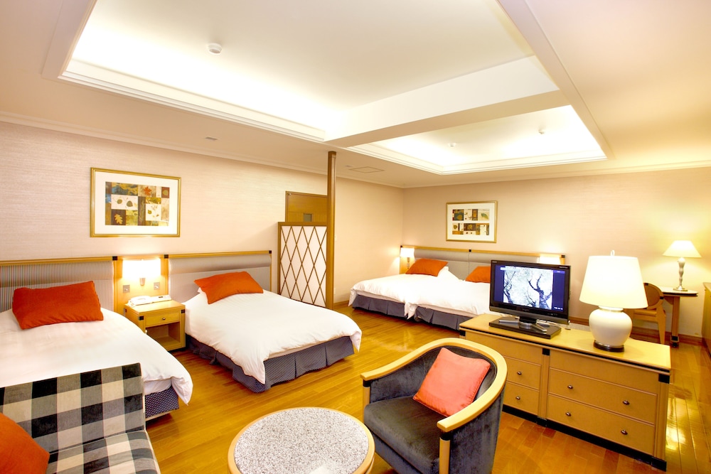 Hakone Highland Hotel 10/50