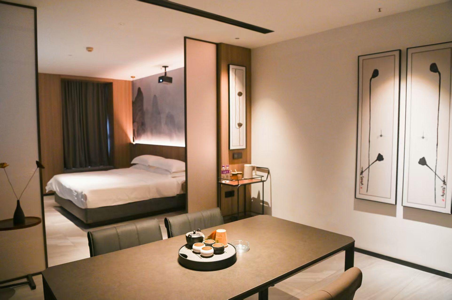 Gujing Junlai Hotel (Luhe Convention & Exhibition Center) 15/30