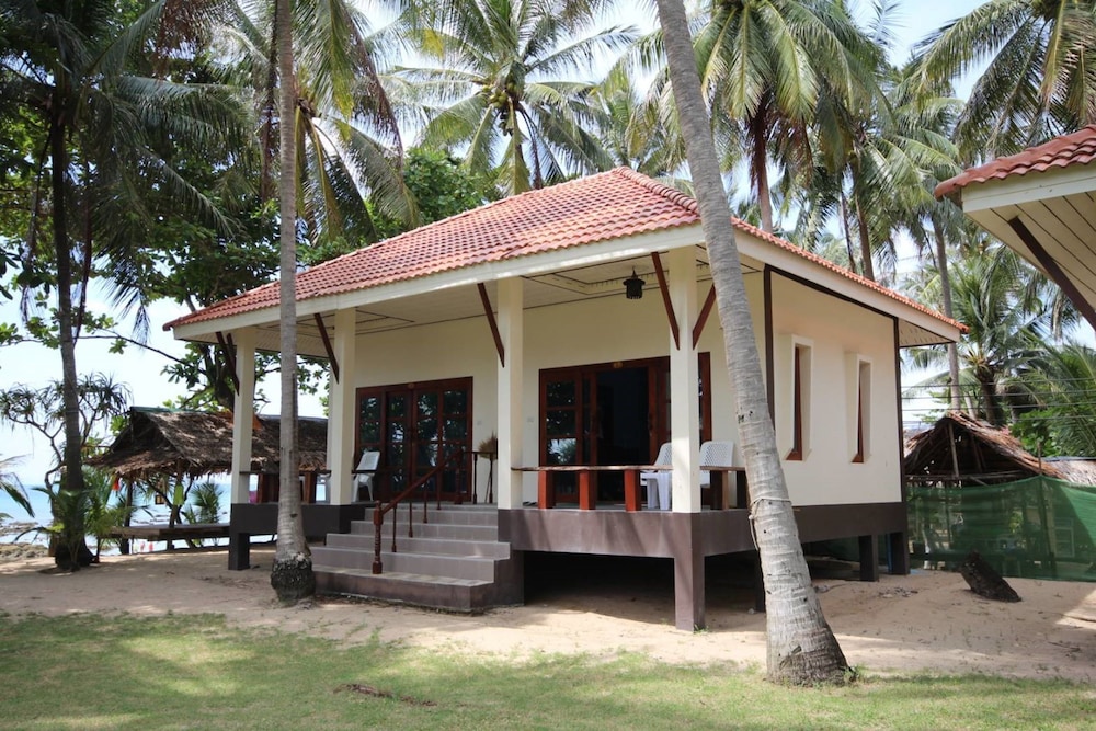 Lanta Family Resort 5/45