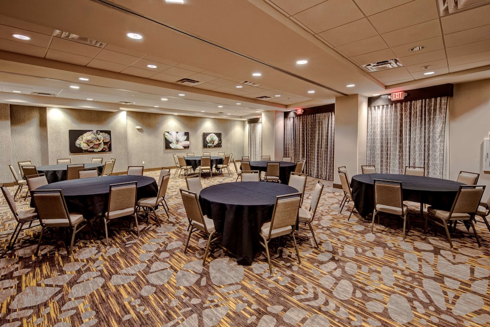 Hampton Inn and Suites San Jose Airport 30/30