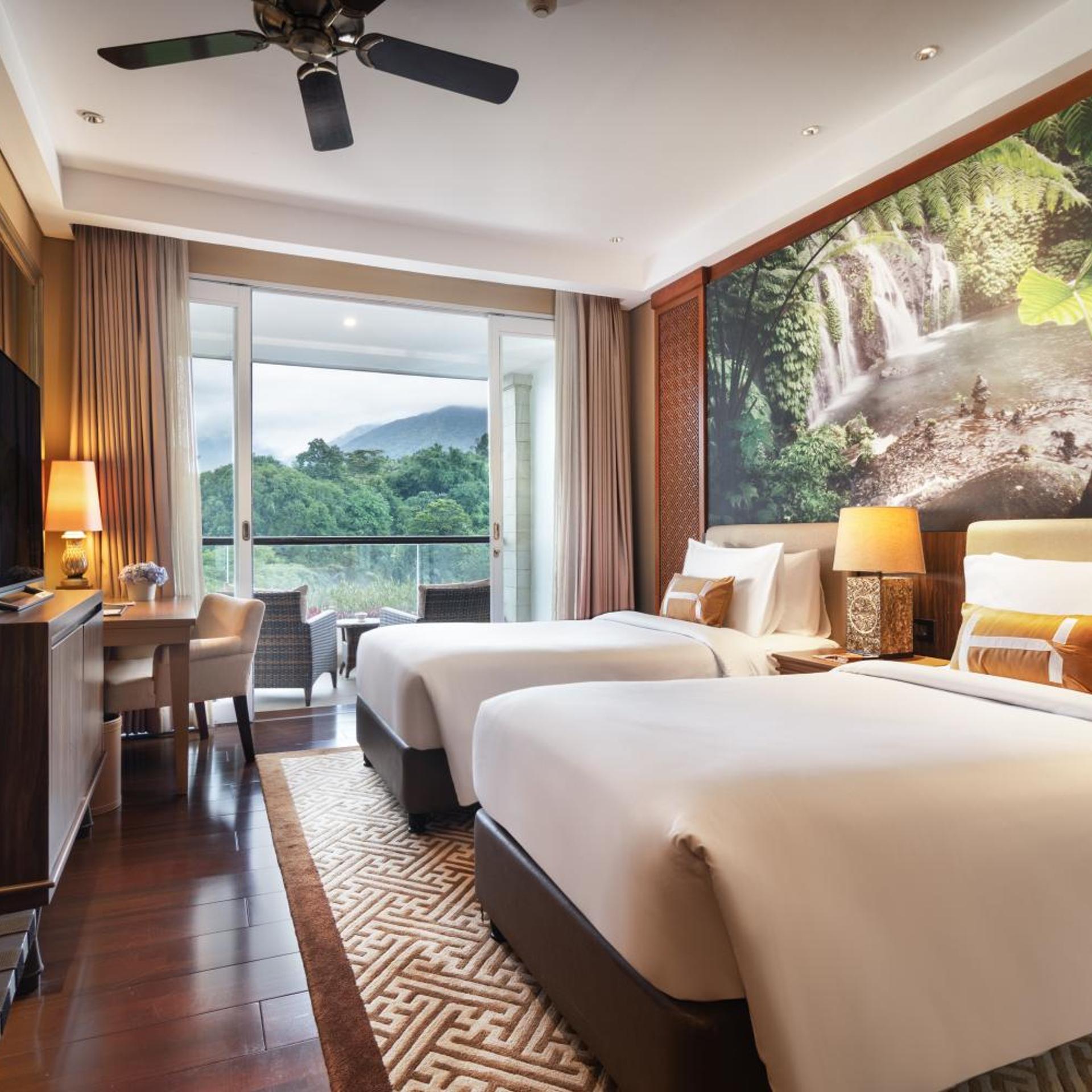 Superior, Single Bed, Valley View