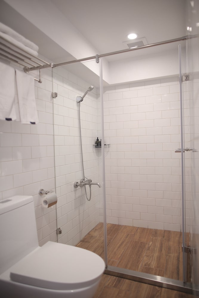 Daan Park Hotel 11/60