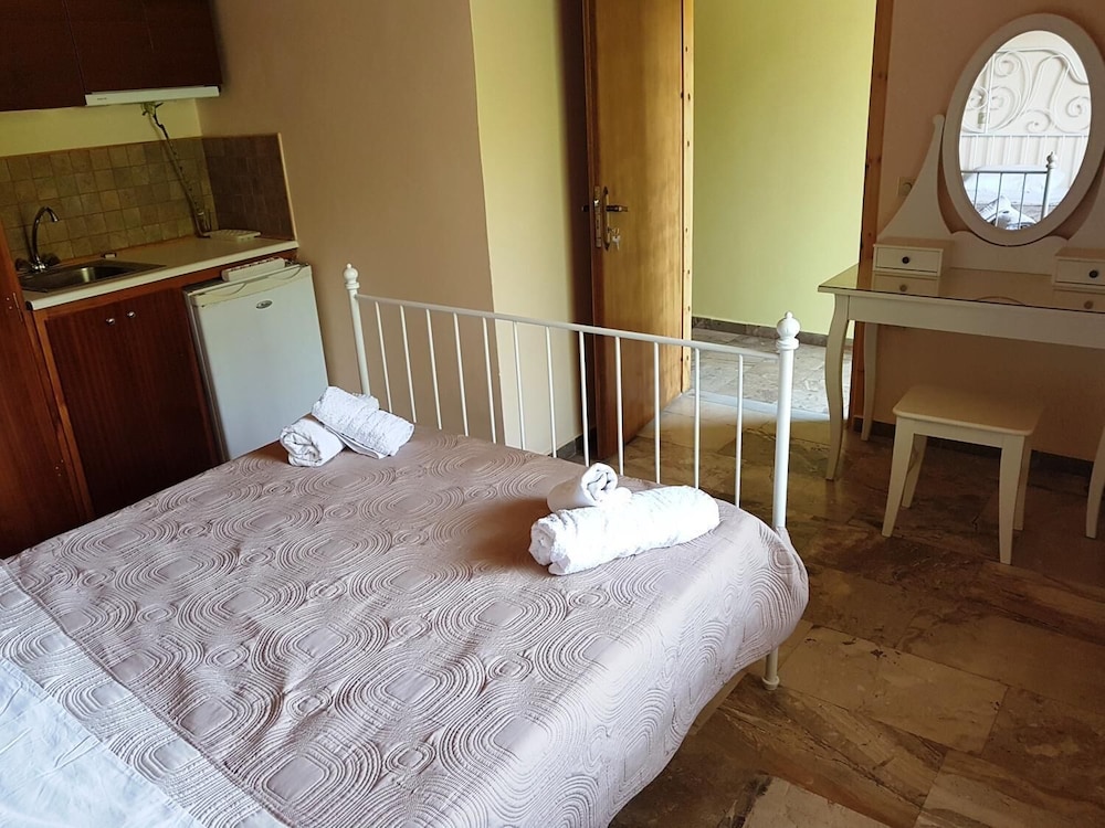 Studios Lefkada 5/13